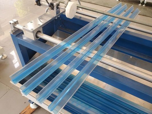 Линия машина штранг-прессования профиля PVC 3 штрангпрессов прозрачная штранг-прессования говоруна полки